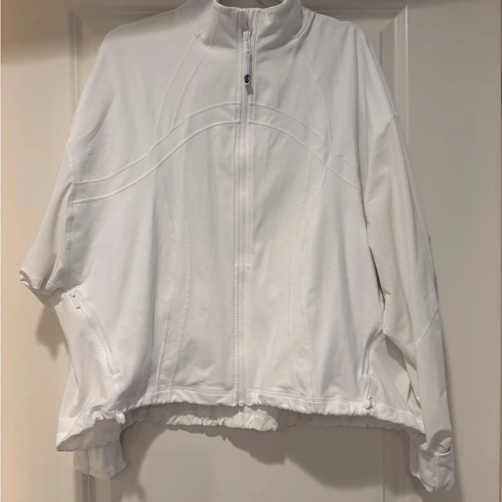Lululemon Define Oversized Jacket in White - Picture 2 of 8